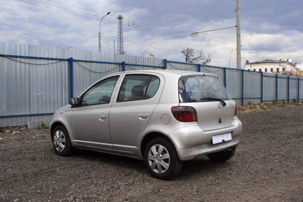 Toyota Yaris I (P1), 2002 г.