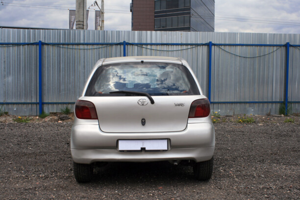 Toyota Yaris I (P1), 2002 г.