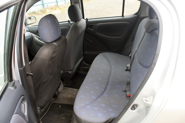 Toyota Yaris I (P1), 2002 г.