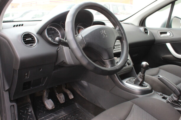 Peugeot 308 T7, 2011 г.