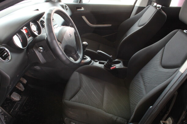 Peugeot 308 T7, 2011 г.