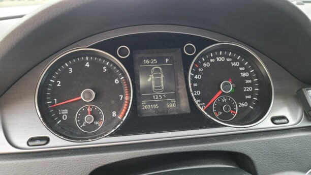 Volkswagen Passat B7, 2012 г.