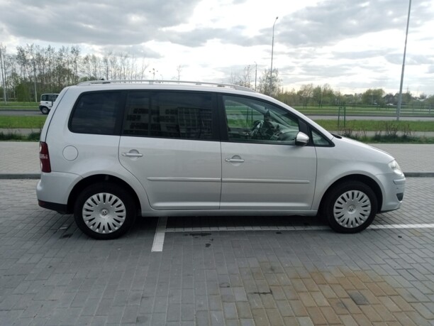 Volkswagen Touran I · Рестайлинг, 7 мест, 2010 г.