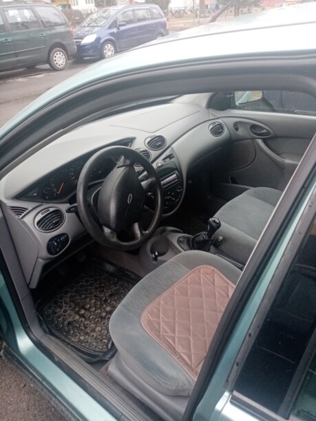 Ford Focus I · Рестайлинг, 2001 г.