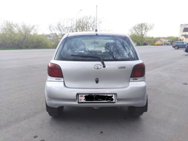 Toyota Yaris I (P1) · Рестайлинг, 2003 г.