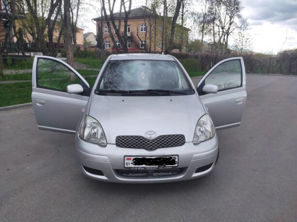 Toyota Yaris I (P1) · Рестайлинг, 2003 г.
