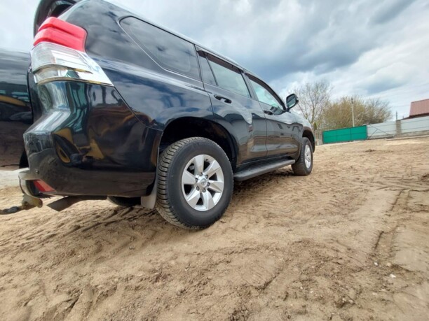 Toyota Land Cruiser Prado J150, 7 мест, 2012 г.