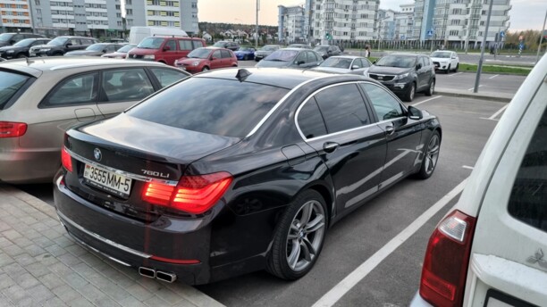 BMW 7 серия F02 (Long), 2010 г.