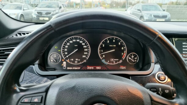 BMW 7 серия F02 (Long), 2010 г.