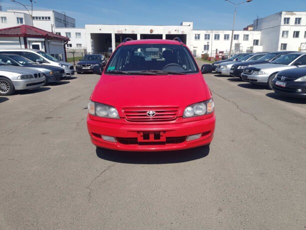 Toyota Picnic, 1999 г.
