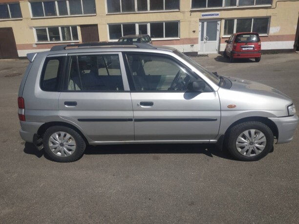 Mazda Demio DW, 1998 г.