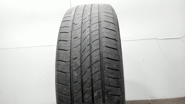 Легковые шины Cooper CS 5 Grand Touring 235/65 R18 2 шт.