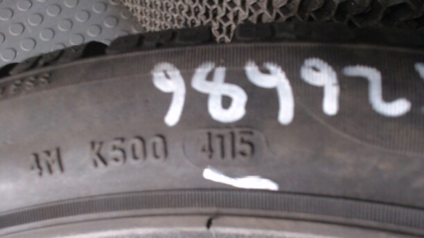 Легковые шины Pirelli Sottozero Winter 240 235/40 R18 1 шт.
