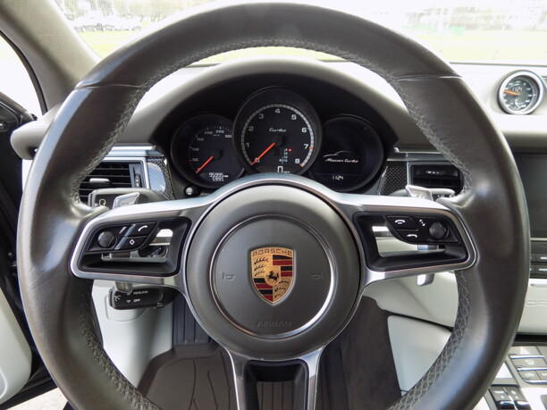 Porsche Macan, 2016 г.