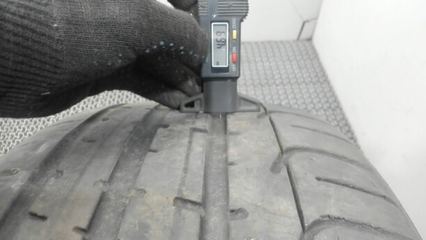 Легковые шины Pirelli P ZERO 255/40 R19 1 шт.
