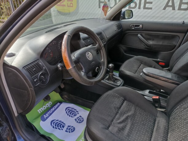 Volkswagen Golf IV, 2001 г.