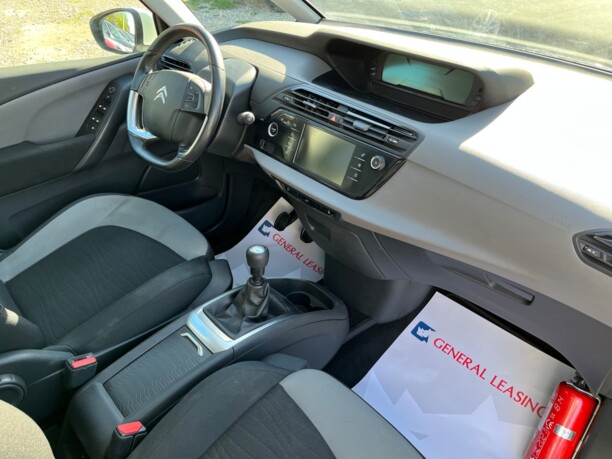 Citroen C4 Grand Picasso II, 7 мест, 2015 г.