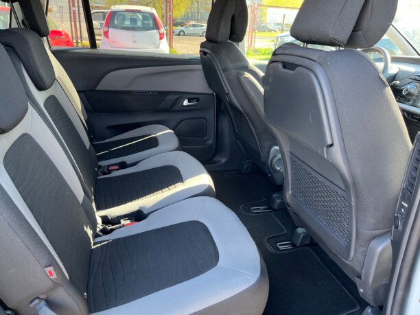Citroen C4 Grand Picasso II, 7 мест, 2015 г.