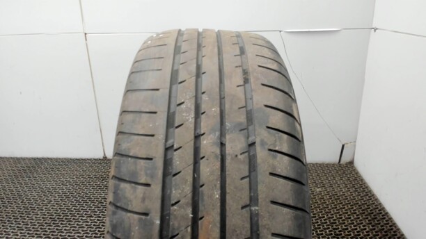 Легковые шины Deestone Expedite 235/40 R18 1 шт.