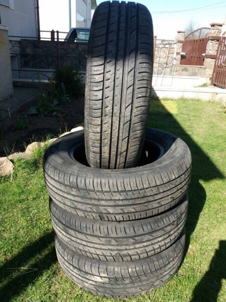 Легковые шины Lassa 195/65 R15 4 шт.