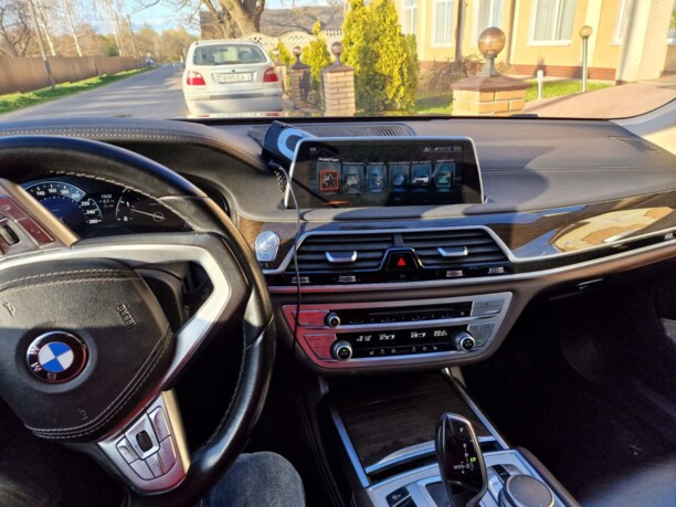 BMW 7 серия G11, 2016 г.