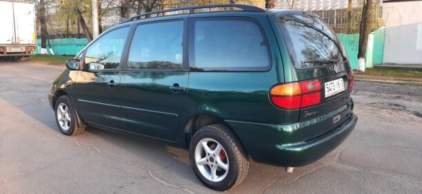 Volkswagen Sharan I, 7 мест, 1997 г.