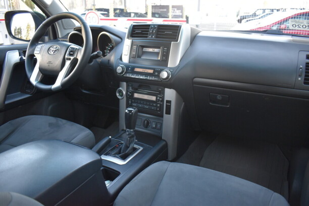 Toyota Land Cruiser Prado J150, 2012 г.