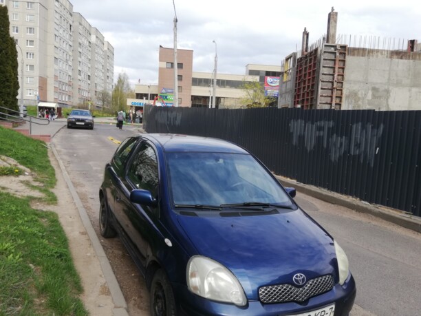 Toyota Yaris I (P1) · Рестайлинг, 2003 г.
