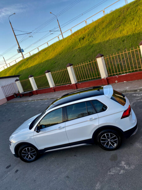 Volkswagen Tiguan II, 2020 г.