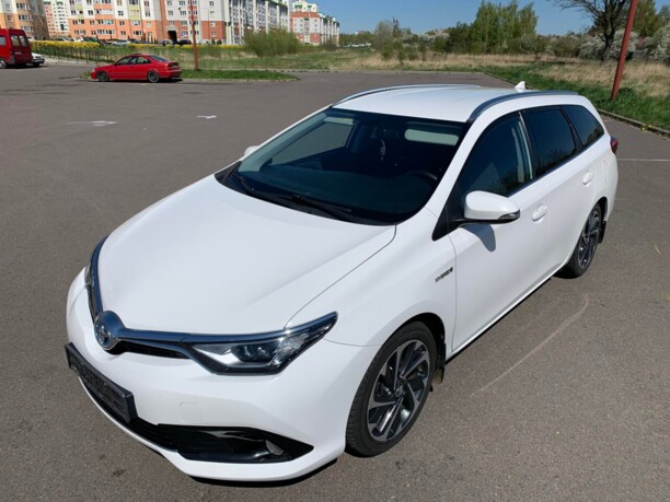 Toyota Auris II (E180) · Рестайлинг, 2016 г.