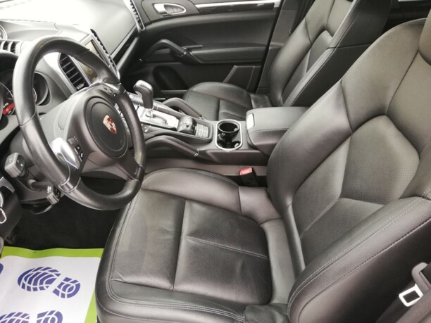 Porsche Cayenne 958, 2012 г.