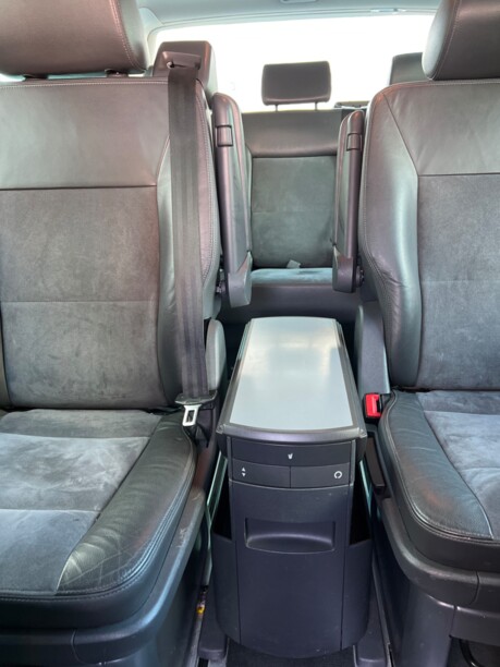 Volkswagen Multivan T5 · Рестайлинг, 2011 г.