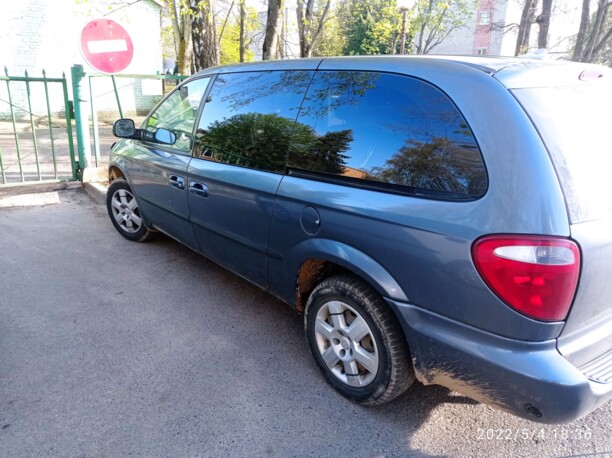 Dodge Grand Caravan IV, 7 мест, 2001 г.