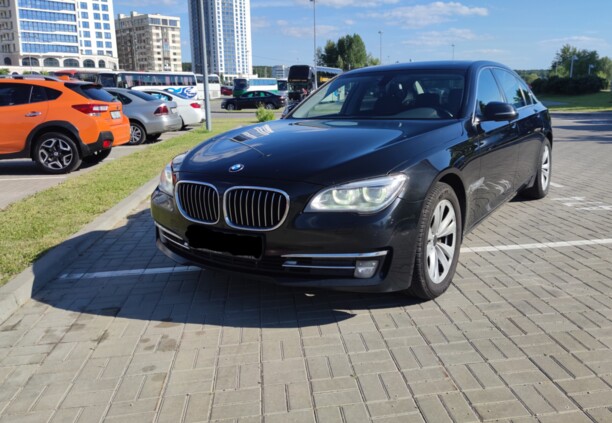 BMW 7 серия F02 (Long) · Рестайлинг, 2015 г.