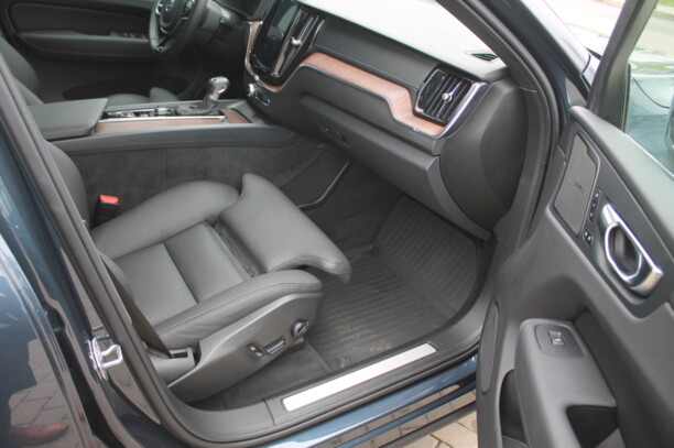 Volvo XC60 II, 2020 г.
