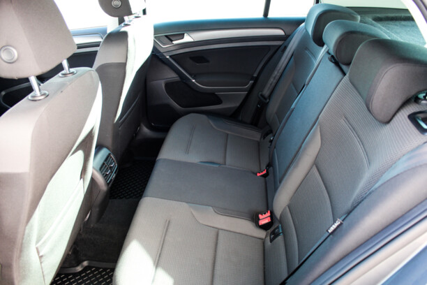 Volkswagen e-Golf VII · Рестайлинг, 2018 г.