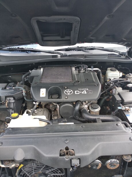Toyota Land Cruiser Prado J120, 7 мест, 2006 г.