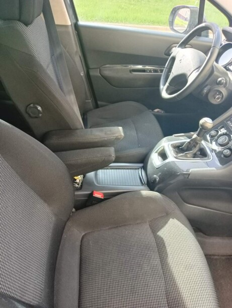 Peugeot 5008 I, 2010 г.