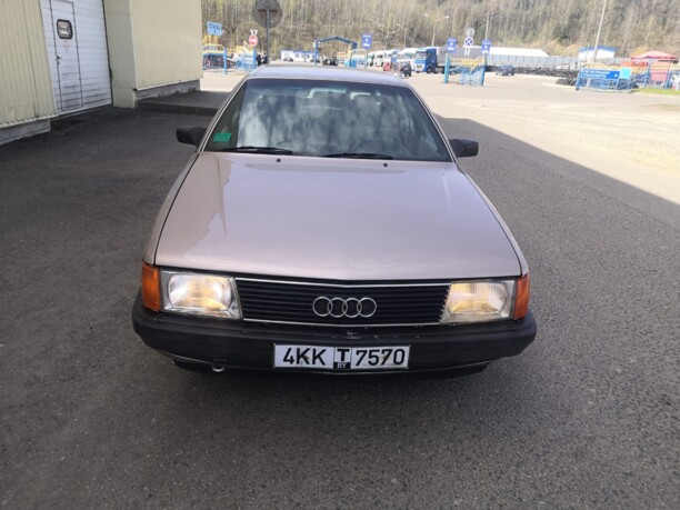 Audi 100 С3, 1987 г.