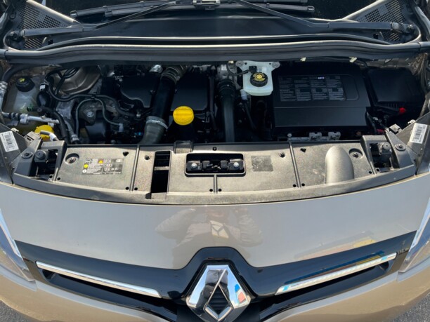 Renault Grand Scenic III · 2-й рестайлинг, 7 мест, 2014 г.