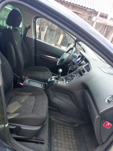 Peugeot 5008 I, 7 мест, 2010 г.