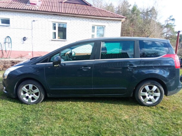 Peugeot 5008 I, 7 мест, 2010 г.
