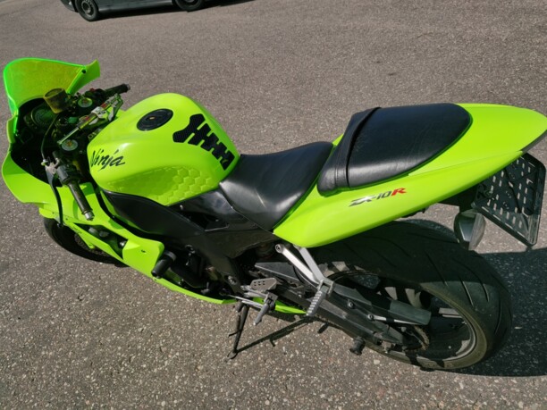 Kawasaki ZXR Kawasaki ninja ZX10R, 2005 г.