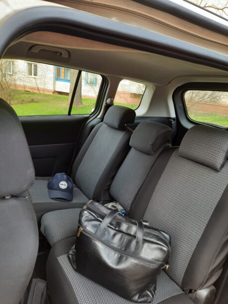 Mazda 5 I · Рестайлинг, 7 мест, 2009 г.