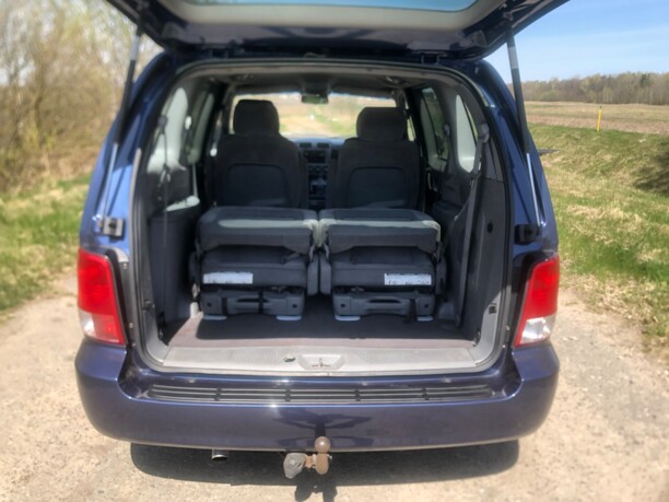 Kia Carnival I · Рестайлинг, 7 мест, 2001 г.