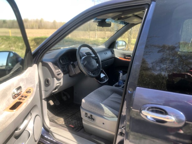 Kia Carnival I · Рестайлинг, 7 мест, 2001 г.