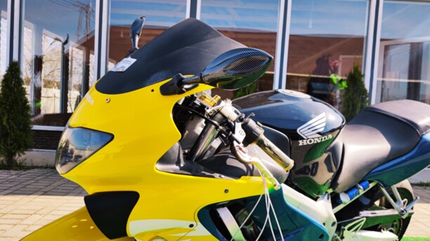 Honda CBR, 2000 г.
