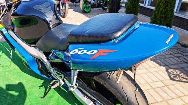 Honda CBR, 2000 г.