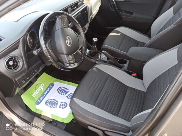 Toyota Auris II (E180) · Рестайлинг, 2017 г.