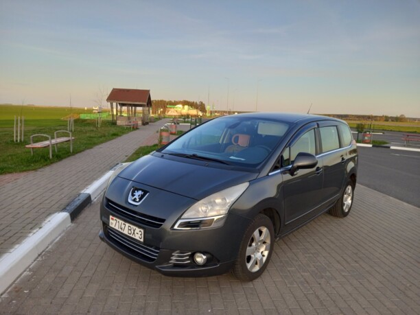 Peugeot 5008 I, 7 мест, 2009 г.